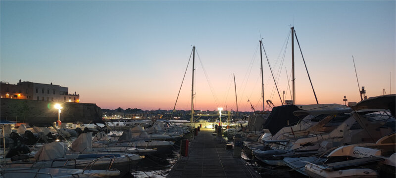 006 aurora il 12 6 25 ad otranto 800x360.jpeg