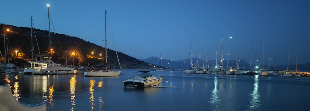 010 kastos di sera 1000x360.jpeg