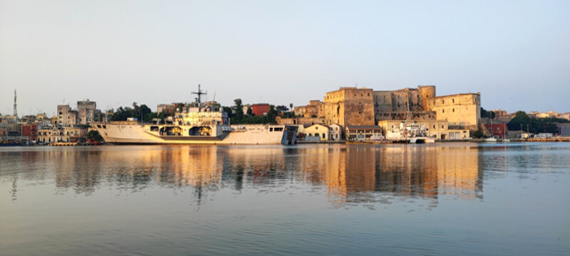 005 aurora il 12 6 25 a brindisi 800x360.jpeg