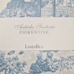 completo-letto-antiche-sartorie-in-percalle-200-fili-al-cm-100-cotone-misura-matrimoniale-maxi-sopra-270x300-lenzuiola-sotto-180x200-cm-angolo-30cm-con-2-federe-a-3-volani