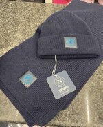 set-regalo-sciarpa-e-cappello-napoli-in-un-elegante-box-regalo
