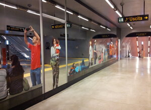 stazione%20metro%20napoli%20(24).jpeg