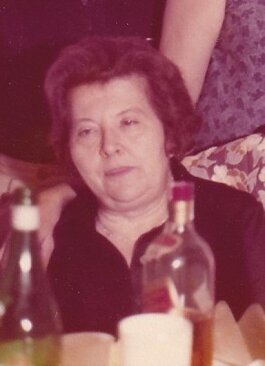 zia giulia moglie di zio enrico.jpeg