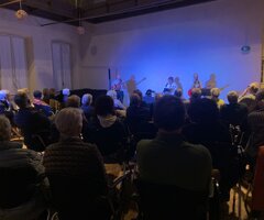 la%20band%20blu%204%20copia.jpeg la%20band%20blu%204%20copia.jpeg