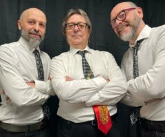 po%20in%20piedi%20con%20strumenti%202.jpeg po%20in%20piedi%20con%20strumenti%202.jpeg