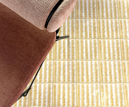 Geometrie d'Ombra di Ceramica Francesco De Maio - Linee Diagonali Rosso Rubino