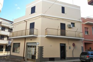 JTdCJTIyaXQlMjIlM0ElMjJGYWNjaWF0YSUyMGVzdGVybmElMjBkZWxsJUUyJTgwJTk5QXBwYXJ0YW1lbnRvJTIwU29sZSUyMGElMjBQb3J0b3BhbG8lMjBkaSUyMENhcG8lMjBQYXNzZXJvJTIyJTdE