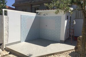 JTdCJTIyaXQlMjIlM0ElMjJEb2NjaWElMjBhbGwlRTIlODAlOTlhcGVydG8lMjBpbiUyMHZpbGxldHRhJTIwcGVyJTIwdmFjYW56ZSUyMGFsJTIwbWFyZSUyMGluJTIwU2ljaWxpYSUyMiU3RA==