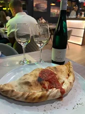 calzone