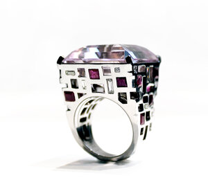 anello%20ametista%20mondrian3.jpeg