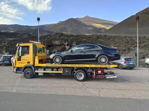 auto in panne in montagna