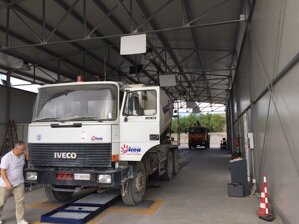 collaudo di un autocarro negli impianti Revauto