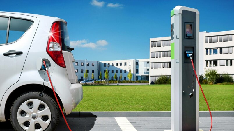 colonnine di ricarica auto elettriche napoli e provincia , boscoreale , boscotrecase , trecase , torre annunziata , torre del greco , castellammar d stabia ,terzigno , pompei , scafati.jpeg