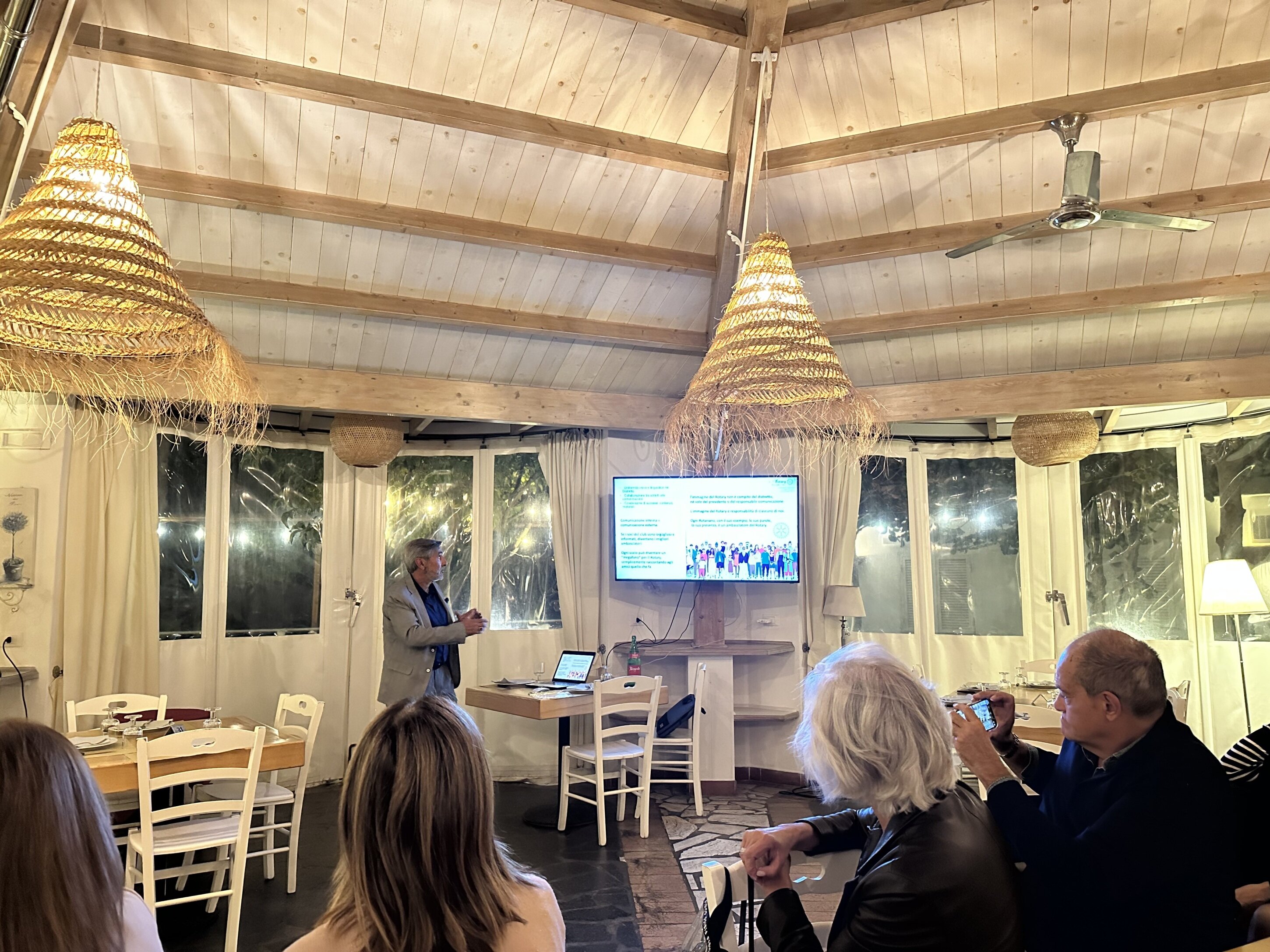 Serata conviviale: la nostra immagine, comunicare il Rotary