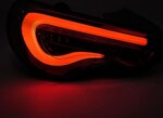 fari-posteriori-led-tube-toyota-gt86-rosso-chiaro-dinamici