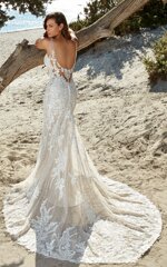 cairo-scopri-il-prezzo-speciale-di-questo-abito