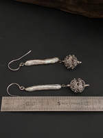 jennacche-earrings-with-long-pearl-romeo-crotone-mod-5137