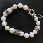 handcrafted-bracelet-with-greek-pearls-and-scenes-romeo-crotone-mod-5212