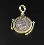 pendant-with-reproduction-of-the-coin-of-petelia-18-kt-gold-750-and-925-silver-romeo-mod-3591