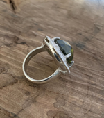 ring-elmo-acheo-and-tripod-of-kroton-romeo-crotone-mod-5139