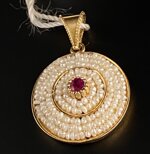 gold-pendant-750-with-natural-seed-pearls-and-ruby-romeo-crotone-mod-1393