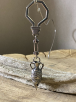 keyring-with-silver-greek-amphora-romeo-crotone-mod-2589