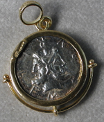 pendant-with-coin-bi-front-janus-romeo-crotone-mod-3421-cb11976