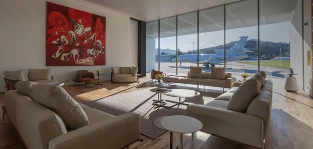 hadid_riviera hadid_riviera