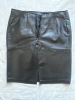 minigonna-pelle-nera