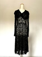 abito-in-pizzo-nero-anni40