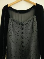 abito-velluto-nero-vintage-80