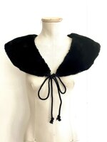 colletto-in-pelliccia-nero