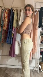 pantaloni-suede-beige