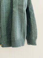 cardigan-lana-fatto-a-mano-ottanio