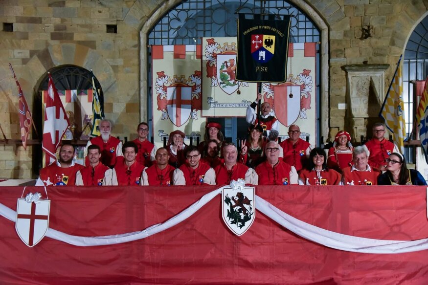 whatsapp image 2025-11-12 at 22.51.01.jpeg