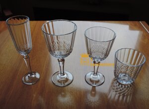 blux1.jpeg blux1.jpeg