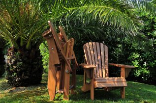 Sedia Pieghevole Adirondack in Legno di Cedro Semicomposta