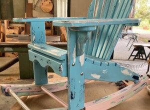 Adirondack-Modello shabby dondolo