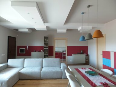 eyJpdCI6IlJpc3RydXR0dXJhemlvbmUgYWQgQW56aW8ifQ==