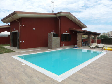 eyJpdCI6IlJpc3RydXR0dXJhemlvbmUgYWQgQW56aW8ifQ==