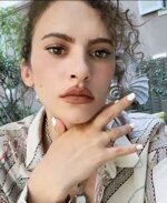 la-favola-in-giallo-diletta-hoda-eisa