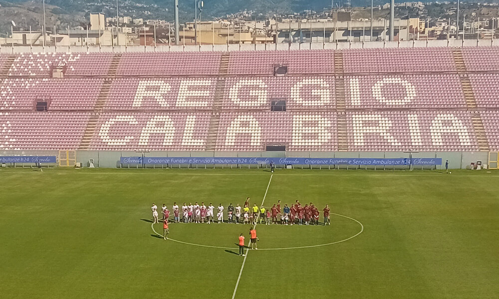 La Reggina esce alla distanza: 2-0 nella ripresa e Igea Virtus superato