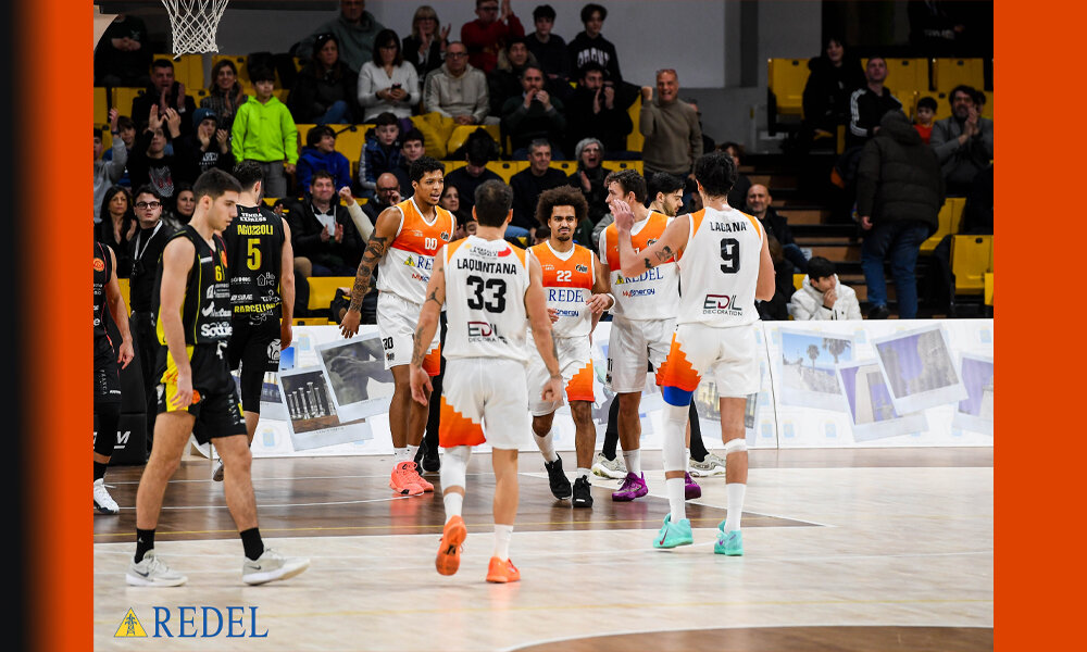 Redel Viola Reggio Calabria supera il Barcellona e aggancia la vetta