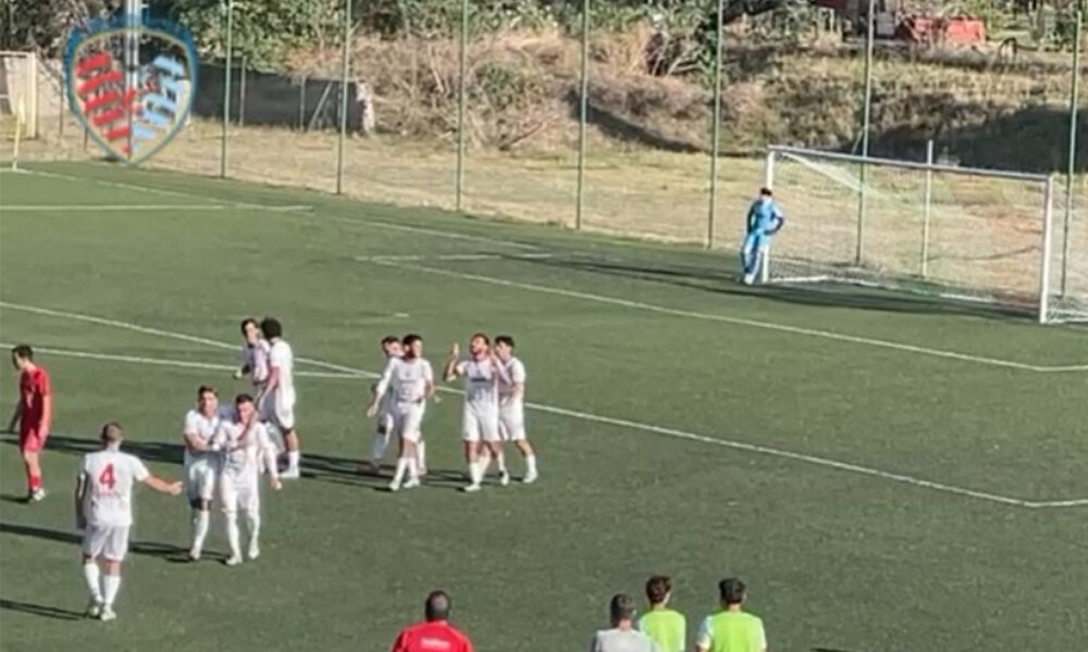 Val Gallico, primo acuto del campionato