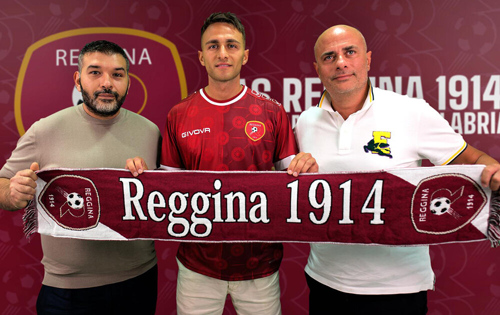La Reggina batte un gran colpo: Edera torna in amaranto
