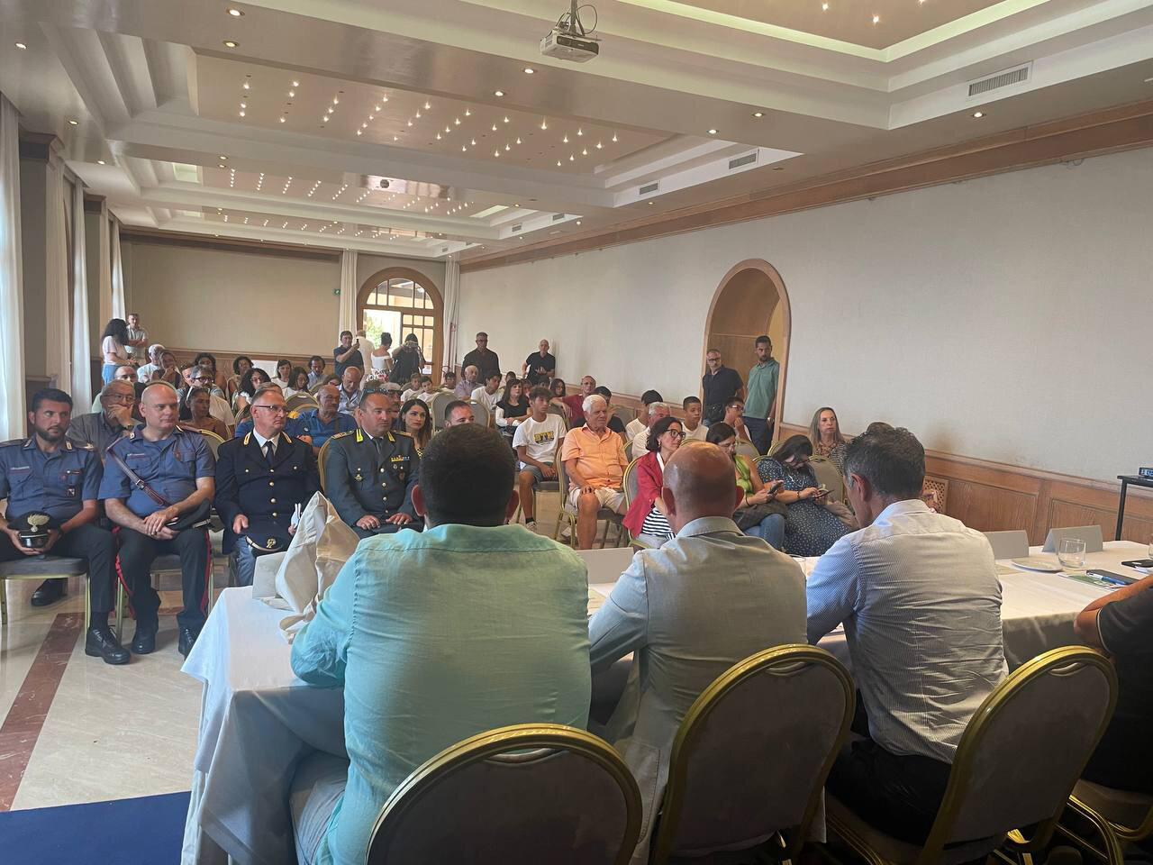 conferenza-stampa-presentazione-61-traversata-dello-stretto_02.jpeg