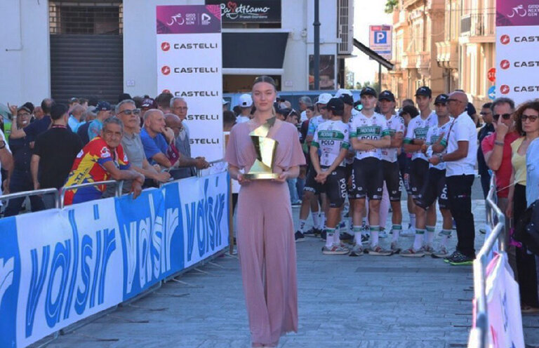 giro-ciclistico-ridimensionate_2.jpeg giro-ciclistico-ridimensionate_2.jpeg