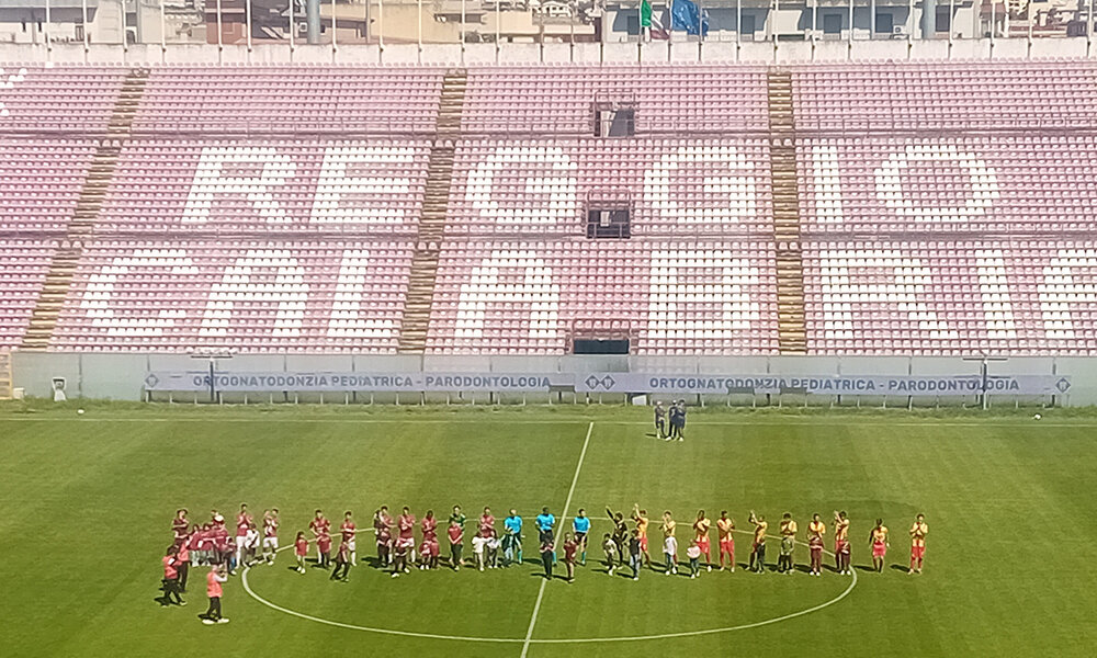 La Reggina supera 4-2 il Sambiase e saluta la promozione del Savoia La Reggina supera 4-2 il Sambiase e saluta la promozione del Savoia