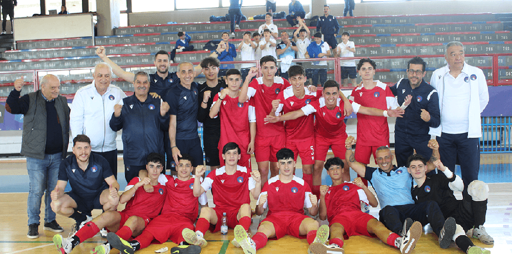 esultanza-u17-vs-liguria-per-stampa.png esultanza-u17-vs-liguria-per-stampa.png