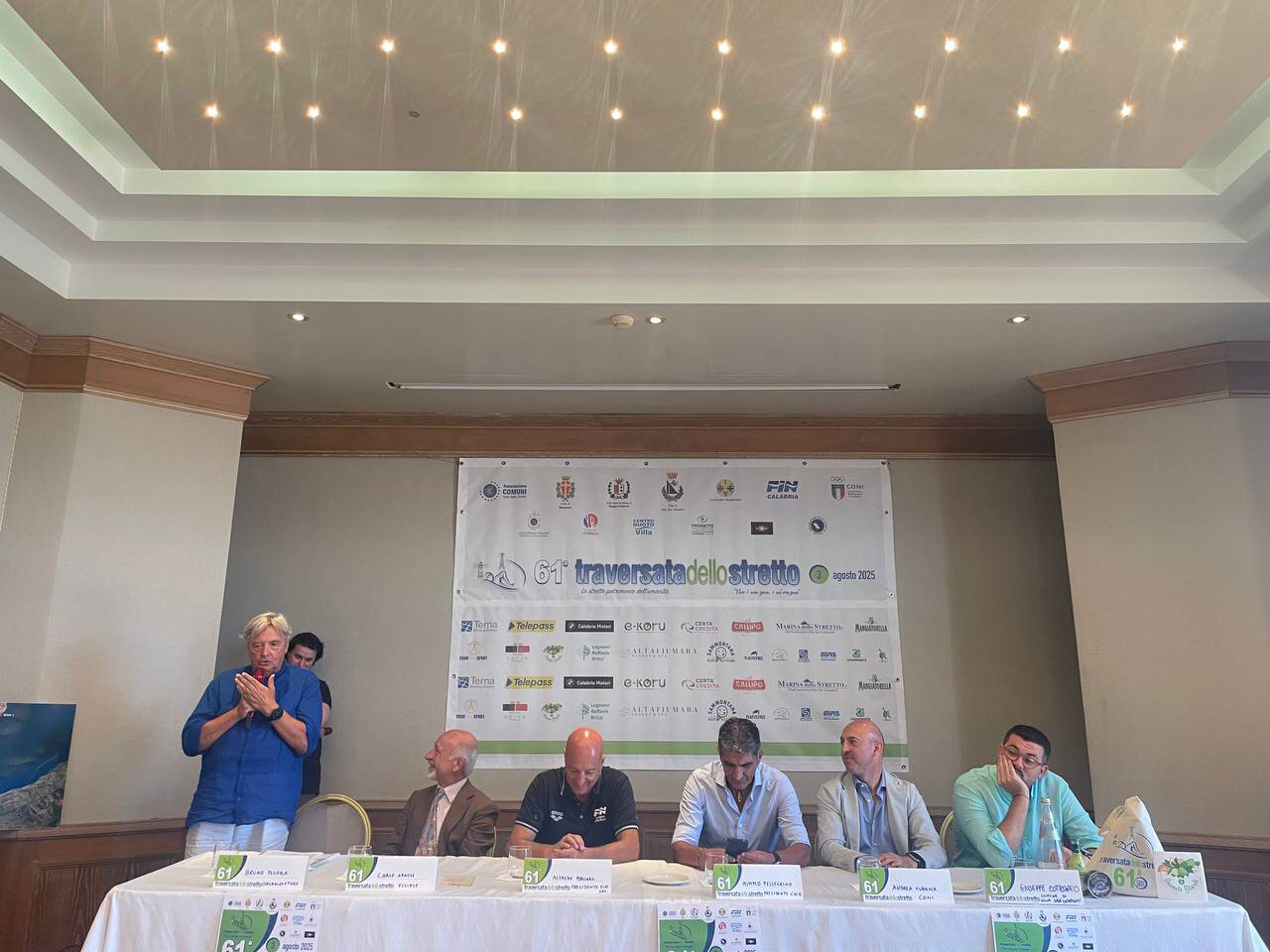 da-sinistra-bruno-pecora---carlo-arnese---alfredo-porcaro---mimmo-pellegrino---andrea-guardia---peppe-cotroneo-traversata.jpeg